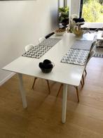 Grande table de salle à manger blanche en bois IKEA, Maison & Meubles, Tables | Tables à manger, Cinq personnes ou plus, Enlèvement