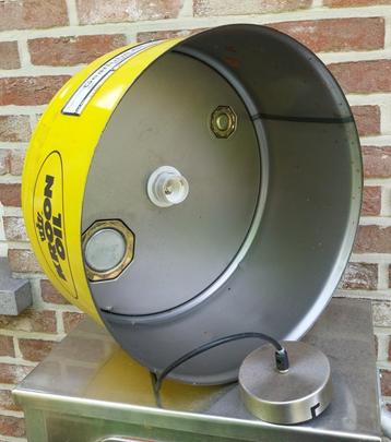 Olievat hanglamp beschikbaar voor biedingen