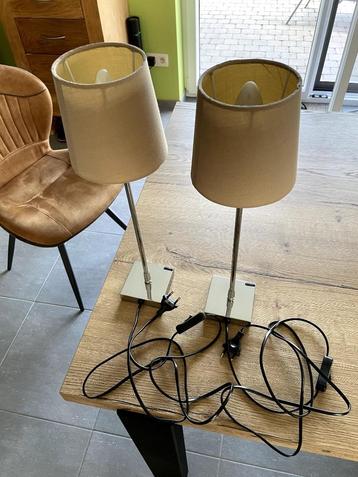 Lampes de chevet beschikbaar voor biedingen