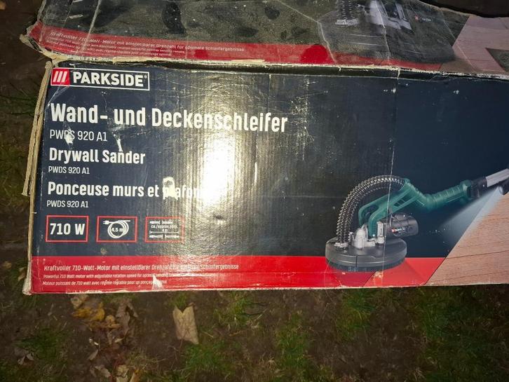 Giraffe wand- en plafondschuurmachine, Doe-het-zelf en Bouw, Gereedschap | Schuurmachines, Gebruikt, 600 tot 1200 watt, Ophalen