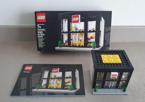 Lego promotional/exclusive- 3300003 Lego Brand Retail Store, Enfants & Bébés, Jouets | Duplo & Lego, Neuf, Lego, Ensemble complet