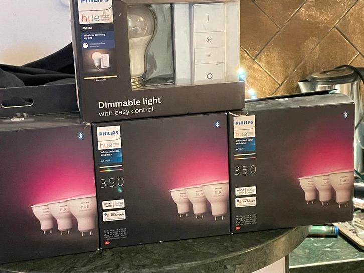 9 x Philips hue wit en kleur GU10, Huis en Inrichting, Lampen | Losse lampen, Nieuw, Gloeilamp, 30 tot 60 watt, Overige fittingen