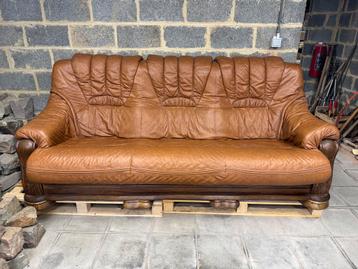 Fauteuil 3 places en cuir et bois beschikbaar voor biedingen