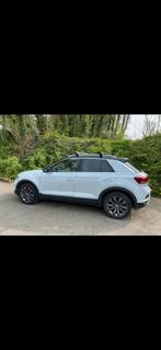 VW T ROC 150 SPORT, Auto's, Volkswagen, Voorwielaandrijving, 1498 cc, Zwart, Leder en Stof