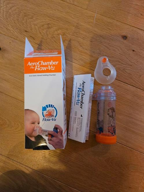 AeroChamber plus flow-vu, Kinderen en Baby's, Badjes en Verzorging, Zo goed als nieuw