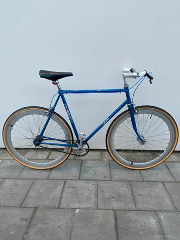 Retro fiets fixie beschikbaar voor biedingen