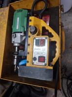 Meganeetboor machine, Bricolage & Construction, Outillage | Foreuses, Enlèvement ou Envoi, Comme neuf, Perceuse