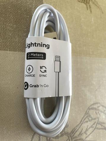 câble de charge neuf Iphone, 2 mètres (lightning)