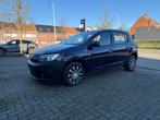 Dacia Sandero  benzine facelift model met weinig km, Auto's, Dacia, Euro 6, Handgeschakeld, 5 deurs, Particulier