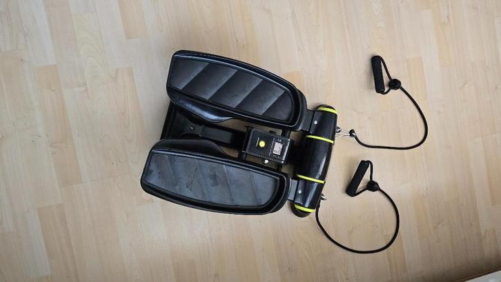 Aerobic Stepper - incl display en weerstandsbanden, Sports & Fitness, Appareils de fitness, Neuf, Appareil step, Jambes, Abdominaux