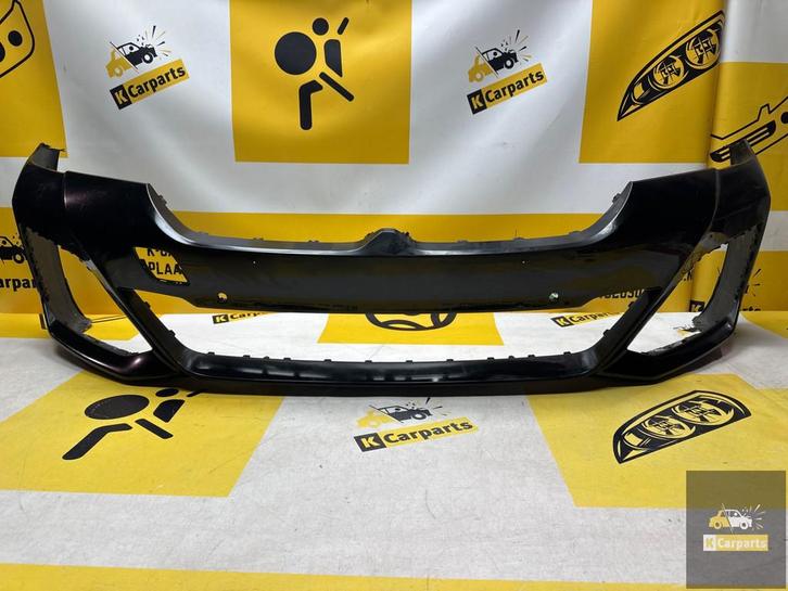 Voorbumper BMW 5 Serie G30 G31 M Pakket LCI PDC 51118098644, Auto-onderdelen, Carrosserie, Bumper, BMW, Voor, Gebruikt