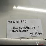 Mercedes W124  2.0 Benzine Interieurkap Linksonder thv motor, Auto-onderdelen, Gebruikt, -, -, Ophalen of Verzenden