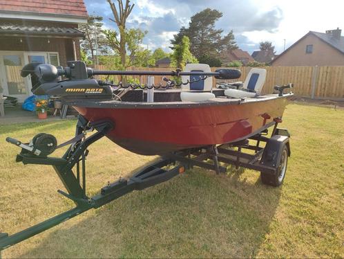 Mooie beginners visboot, Watersport en Boten, Motorboten en Motorjachten, Gebruikt, Polyester, Tot 6 meter, Benzine, Buitenboordmotor