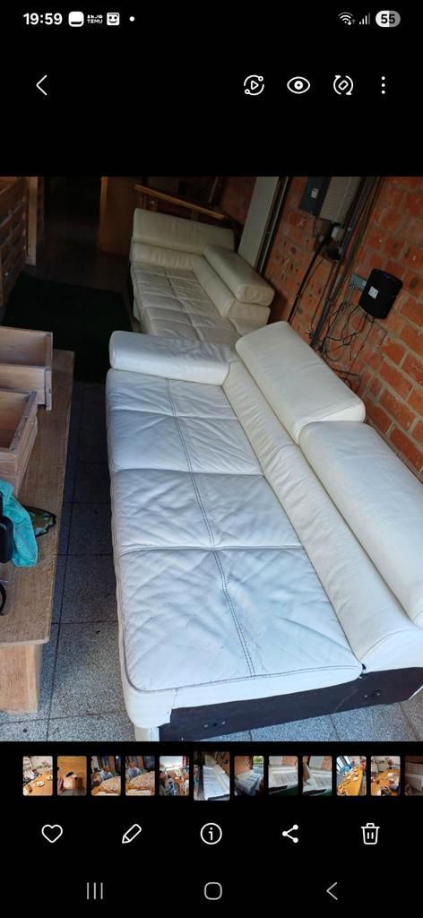 hoekbank wit leder  heel goede kwaliteid met neksteun, Huis en Inrichting, Zetels | Complete zithoeken, Gebruikt, Leer, Ophalen
