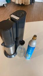 Sodastreamer chrystal met extra fles en 2 co2 flessen, Ophalen, Zo goed als nieuw