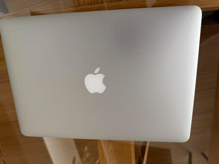 MacBook Air 13 - inclusief lederen hoes + originele lader, Computers en Software, Apple Macbooks, Zo goed als nieuw, MacBook, 13 inch