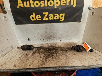 Aandrijfas rechts-voor van een Opel Astra beschikbaar voor biedingen