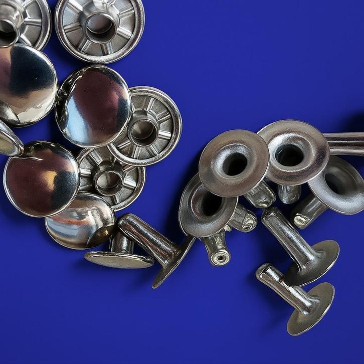 Platte kop spijkers - Verchroomd metaal - 25 stuks, Motoren, Accessoires | Onderhoudsmiddelen, Ophalen of Verzenden