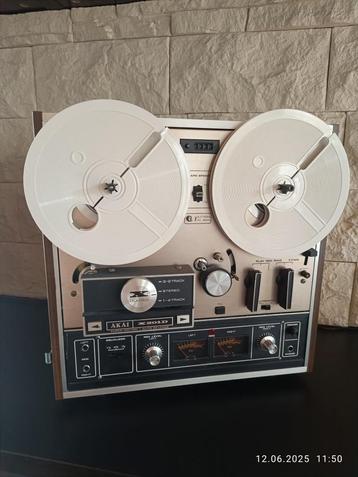 AKAI X-201D beschikbaar voor biedingen
