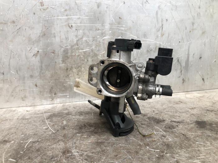 Gasklephuis van een Toyota Yaris, Auto-onderdelen, Motor en Toebehoren, Toyota, Gebruikt, 3 maanden garantie, Ophalen of Verzenden