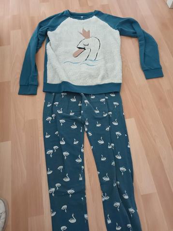 Pyjama maat 158