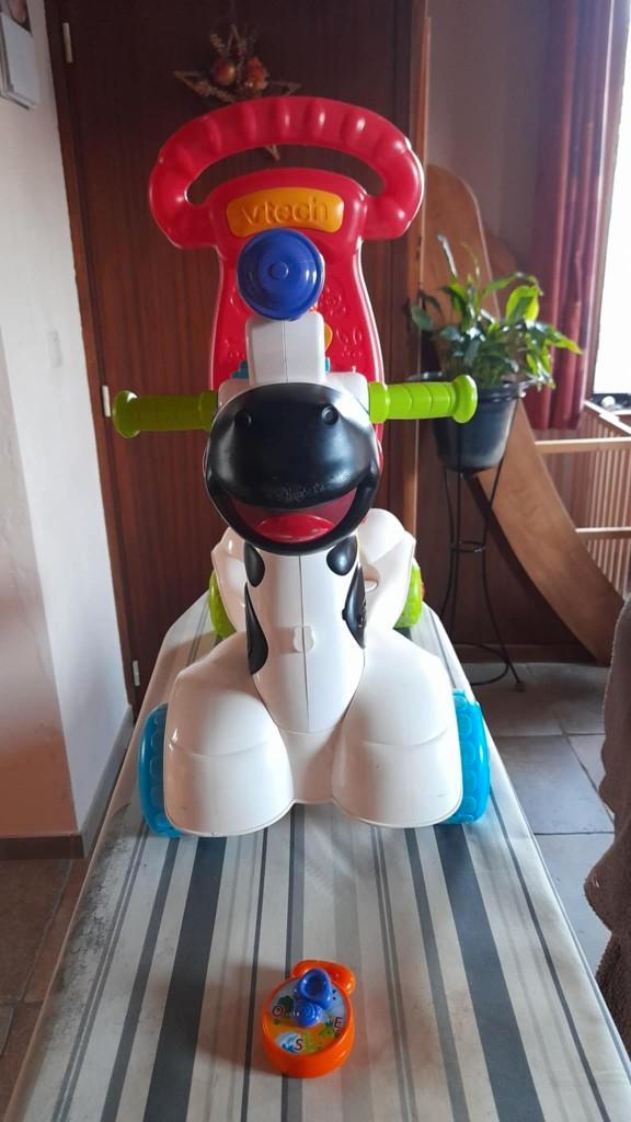 Zèbre d'activités 4 en 1 Vtech, Enfants & Bébés, Jouets | Vtech, Utilisé, 6 mois à 2 ans, Enlèvement