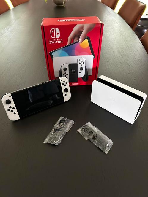 Switch OLED, Games en Spelcomputers, Spelcomputers | Nintendo Switch, Zo goed als nieuw, Switch OLED, Ophalen of Verzenden