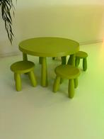 Kindertafel met 4 stoeltjes, Kinderen en Baby's, Kinderkamer | Tafels en Stoelen, Gebruikt, Ophalen