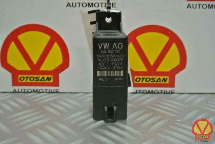 audi vw seat skoda relais voor gloeibougie 04l907281, Auto-onderdelen, Elektronica en Kabels, Audi, Gebruikt