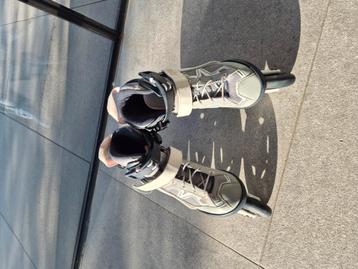 Inlineskates  beschikbaar voor biedingen