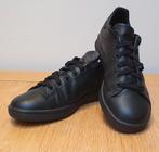 Volledige zwarte Stan Smith Adidas sneakers 36 3/4 of UK4, Kleding | Dames, Schoenen, Sneakers, Ophalen of Verzenden, Zo goed als nieuw