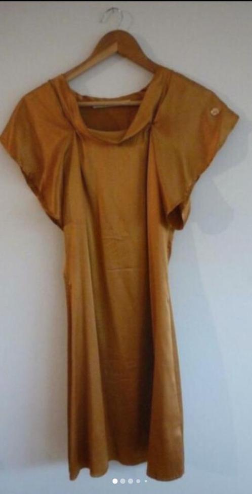 Fairly zijden jurk maat M, Vêtements | Femmes, Robes, Comme neuf, Taille 38/40 (M), Autres couleurs, Au-dessus du genou, Envoi