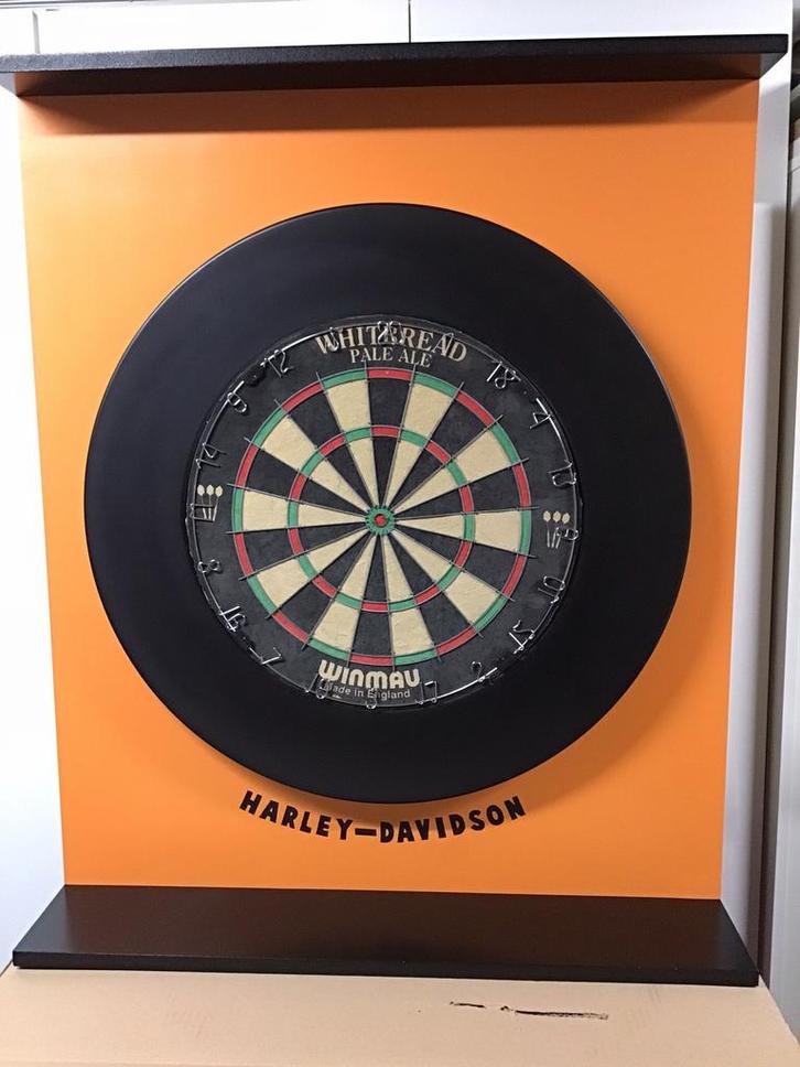 Darts achterwand ( Harley-Davidson ), Sport en Fitness, Darts, Zo goed als nieuw, Ophalen