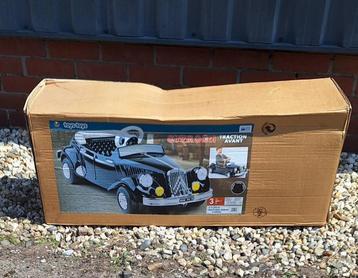 New old stock, nieuwe retro trapauto Citroën Traction Avant. beschikbaar voor biedingen