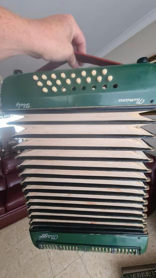 Vintage accordeon ´Maggi´, Muziek en Instrumenten, Accordeons, Gebruikt, Toetsaccordeon, Overige merken, Ophalen of Verzenden