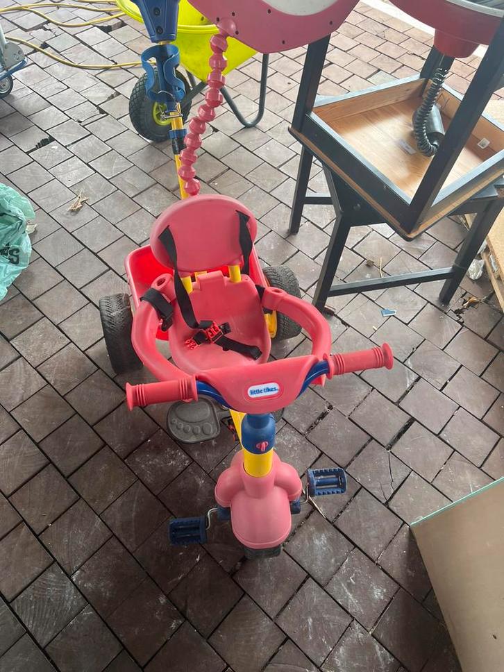 Little tike driewieler, Fietsen en Brommers, Fietsen | Driewielers, Zo goed als nieuw, Duwstang, Ophalen