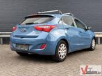 Hyundai i30 1.6 CRDi i-Motion | Airco | PDC |, Blauw, Electronic Stability Program (ESP), Te koop, Stadsauto