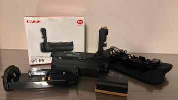 Canon BG-E9 + batterij LP06, Audio, Tv en Foto, Ophalen of Verzenden, Zo goed als nieuw