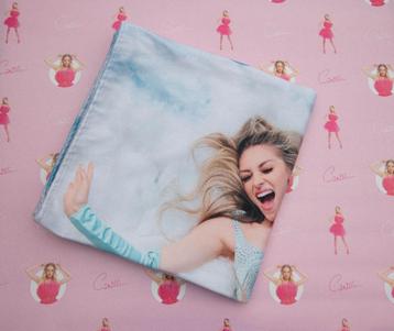 Strandlaken – badhanddoek Camille Magie ZGAN beschikbaar voor biedingen