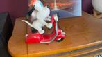 Droopyfiguurtje uit hars, uniek exemplaar, met rode scooter, Enlèvement, Comme neuf