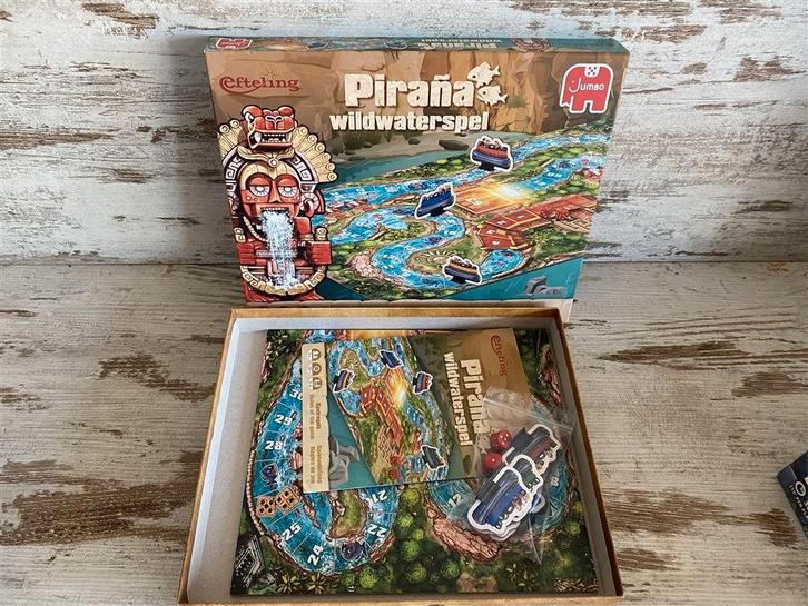 Efteling piranha wildwaterspel [s941], Hobby en Vrije tijd, Gezelschapsspellen | Bordspellen, Zo goed als nieuw, Verzenden