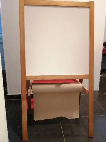 schrijf- en tekenbord beschikbaar voor biedingen