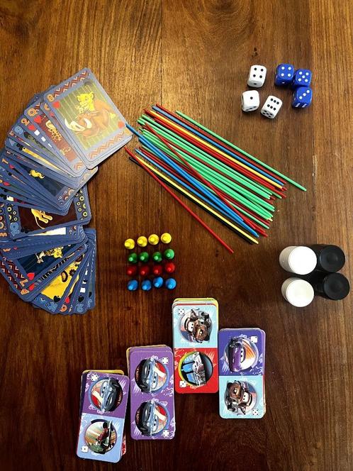 Disney 50 games, Hobby en Vrije tijd, Gezelschapsspellen | Overige, Zo goed als nieuw, Ophalen
