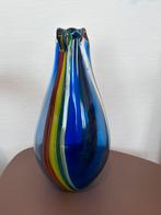 Grote blauwe vaas van Murano-glas en kleurlijnen, Antiek en Kunst, Antiek | Vazen