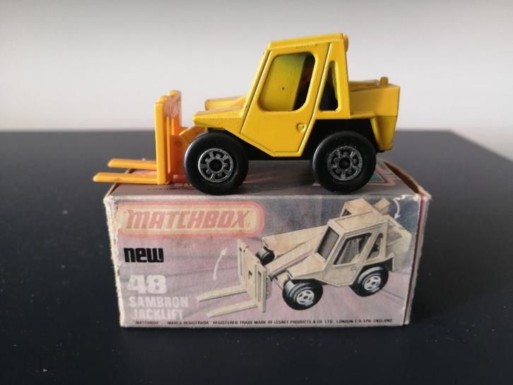 Lesney Matchbox Superfast #48 Sambron Jacklift in doosje, Hobby en Vrije tijd, Modelauto's | Overige schalen, Zo goed als nieuw