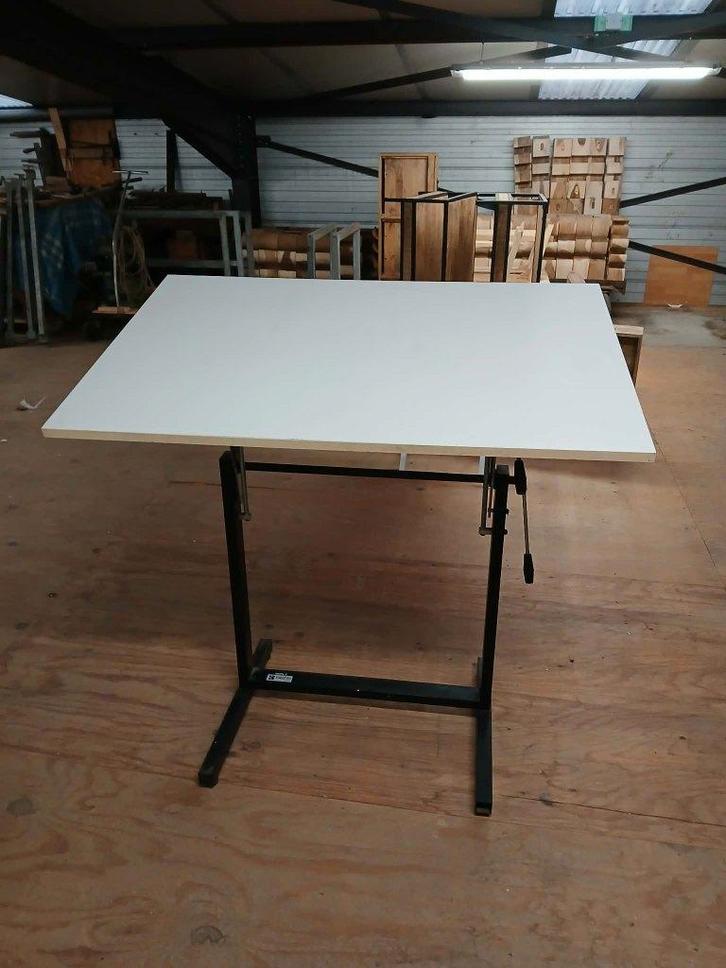 Verstelbare tekentafel 120x80, Bricolage & Construction, Tables à dessin, Utilisé, Moins de 130 cm, Enlèvement