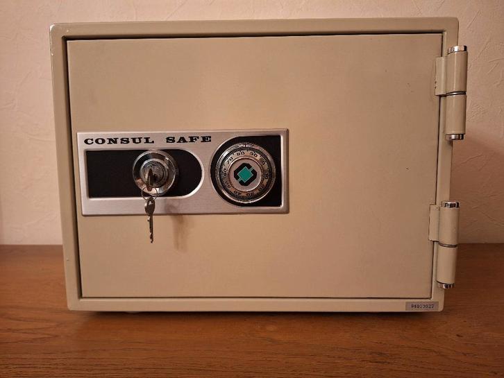 Kluis/brandkast De Raat Consul Safe., Huis en Inrichting, Brandblussers en Brandkasten, Zo goed als nieuw, Brandkast, Ophalen