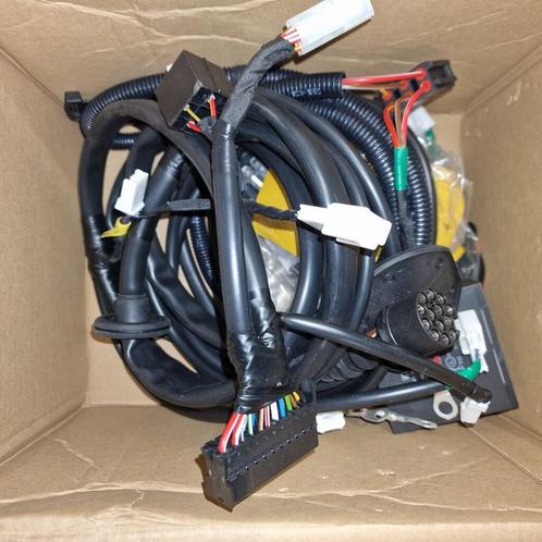 Trekhaak kabelset 13 polig PW5D002573 nieuw Toyota Dodatna C, Auto-onderdelen, Elektronica en Kabels, Nieuw, Ophalen of Verzenden