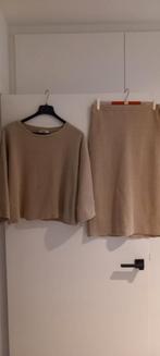 2 delig stuks,  rok en trui van Michael John., Michael John, Ophalen, Zo goed als nieuw, Beige