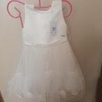 Robe  guess, Enlèvement, Fille